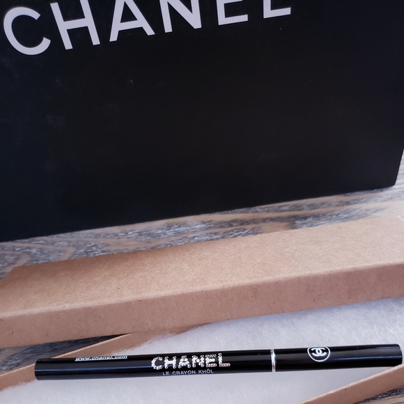 CHANEL eye trio - Picture 2 of 3